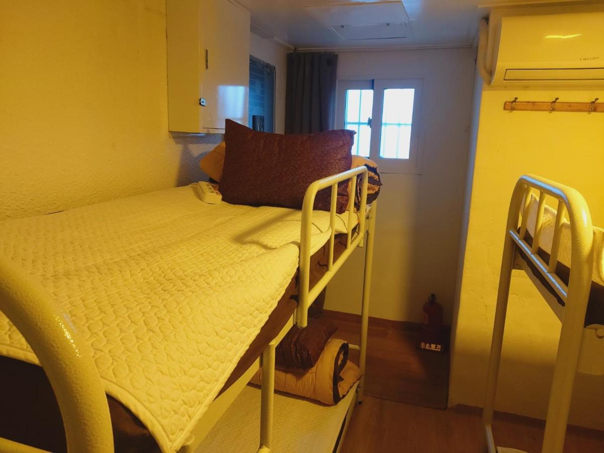 Seoul Guesthouse Foreigners Only Εξωτερικό φωτογραφία
